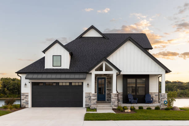 Best Roof Insulation Installation  in Landrum, SC